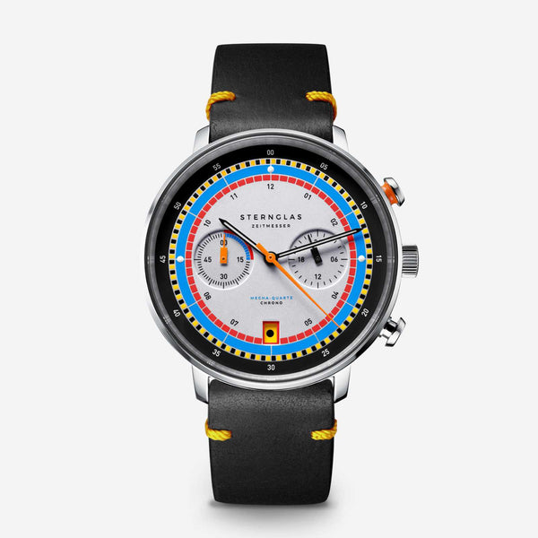 Regatta watches new arrivals