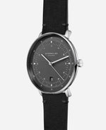 popup|Domed sapphire crystal|The absolutely scratch-resistant and double anti-reflective sapphire crystal - the premium class of watch crystals - ensures a clear view.